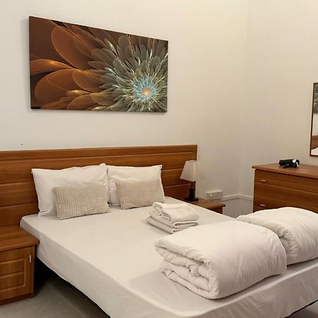 Fac- Falcon'S Nest Valletta Eksteriør bilde
